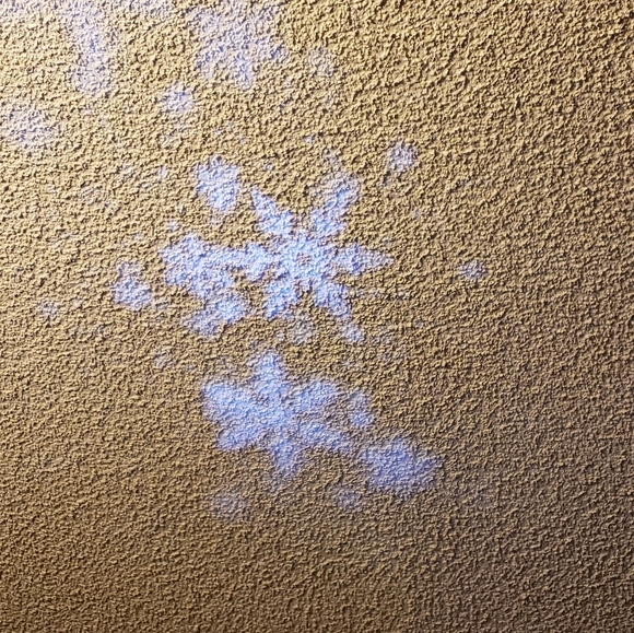 Silver Snowflake Christmas Tree Topper with LED Ceiling Projector Light - Picture 10 of 10